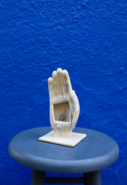 Mano Maceta Ceramic Hand Planter