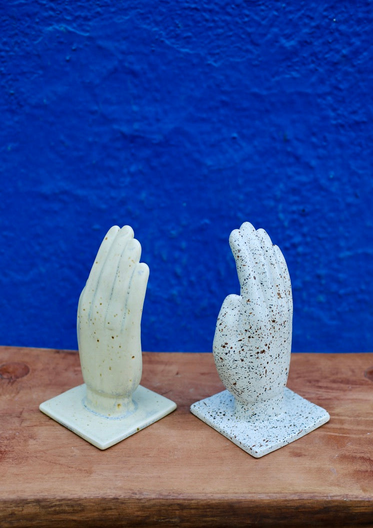 Mano Maceta Ceramic Hand Planter