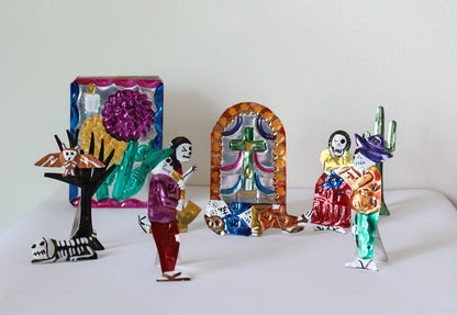 Dia de los Muertos Tin Box with Figurines