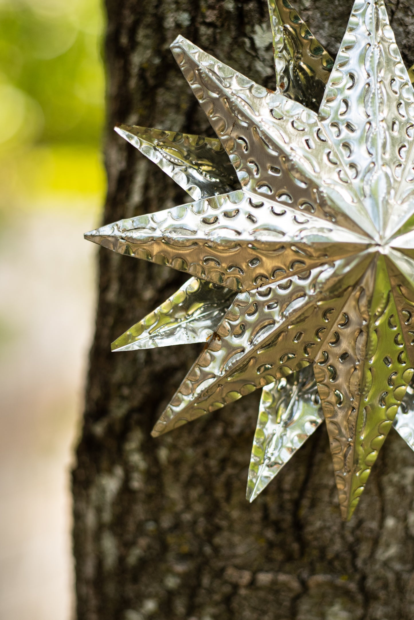 Hammered Metal Shiny & Bright Estrella