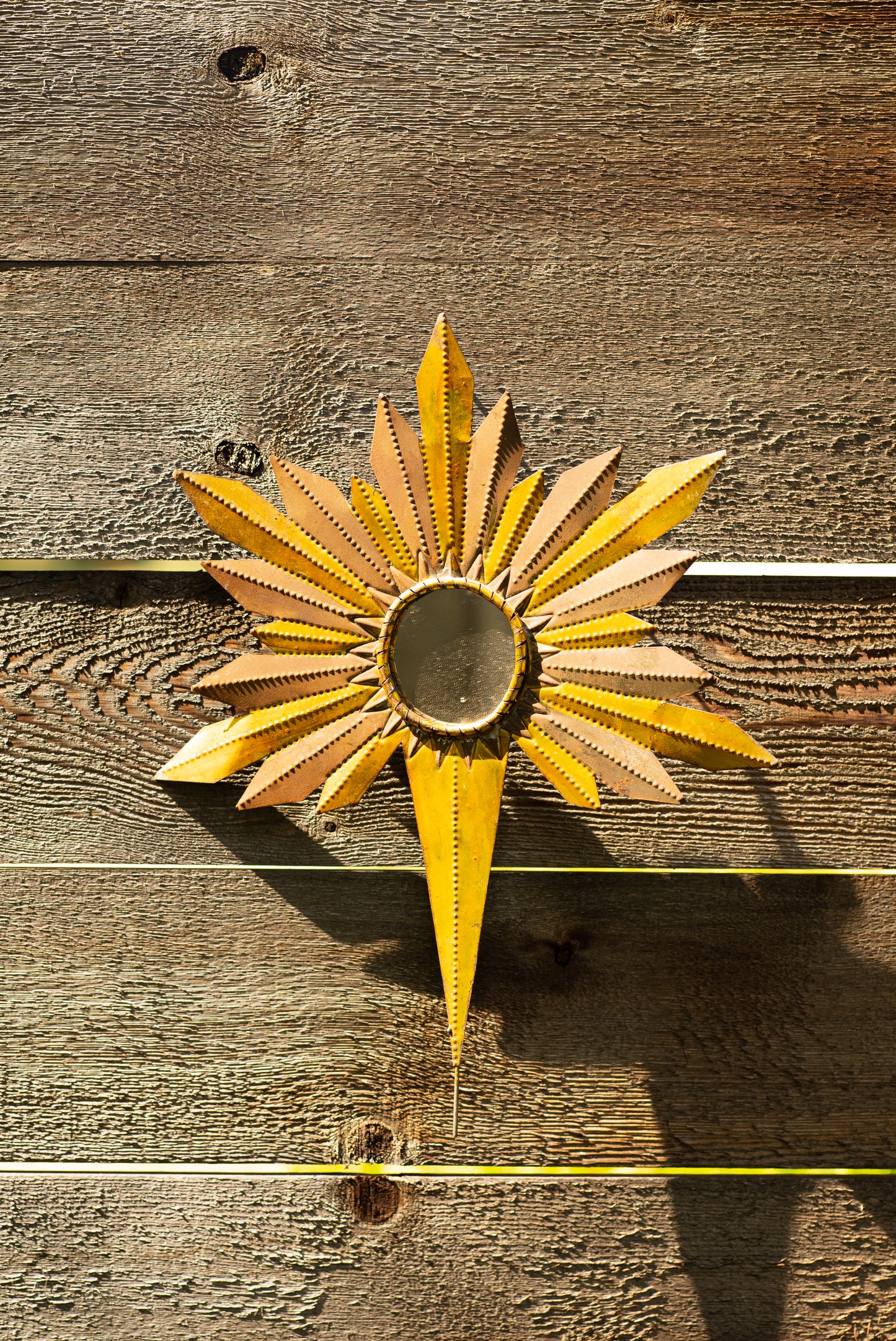 Hammered Metal Starburst Mirror